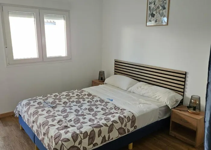 Villa En 8 Personas, Piscina Privada, Wifi, Se Admiten Mascotas - Es-373-19 *
