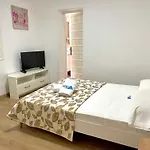 En 8 Personas, Piscina Privada, Wifi, Se Admiten Mascotas - Es-373-19 Villa Dénia